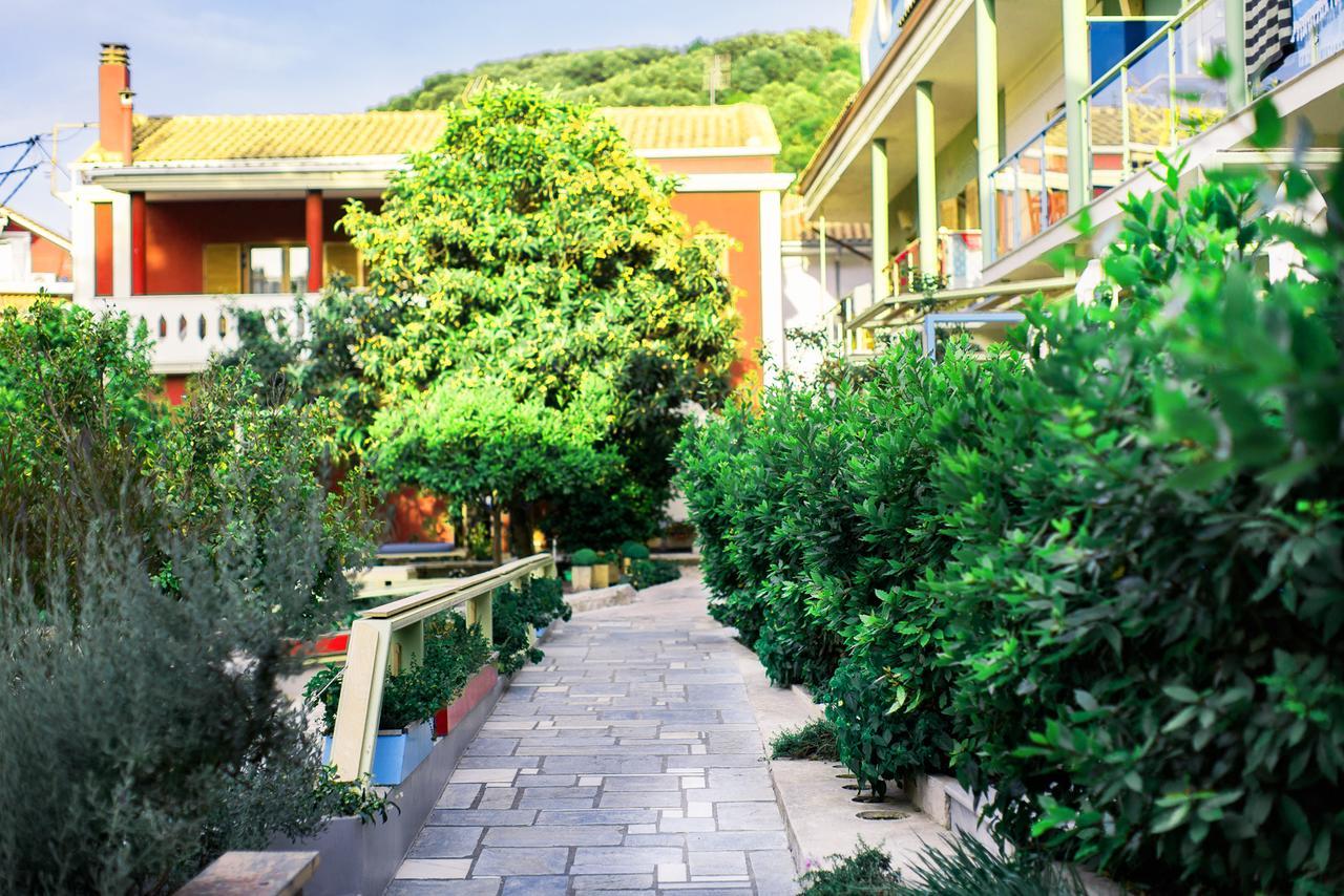 Villa Rossa ปาร์กา ภายนอก รูปภาพ